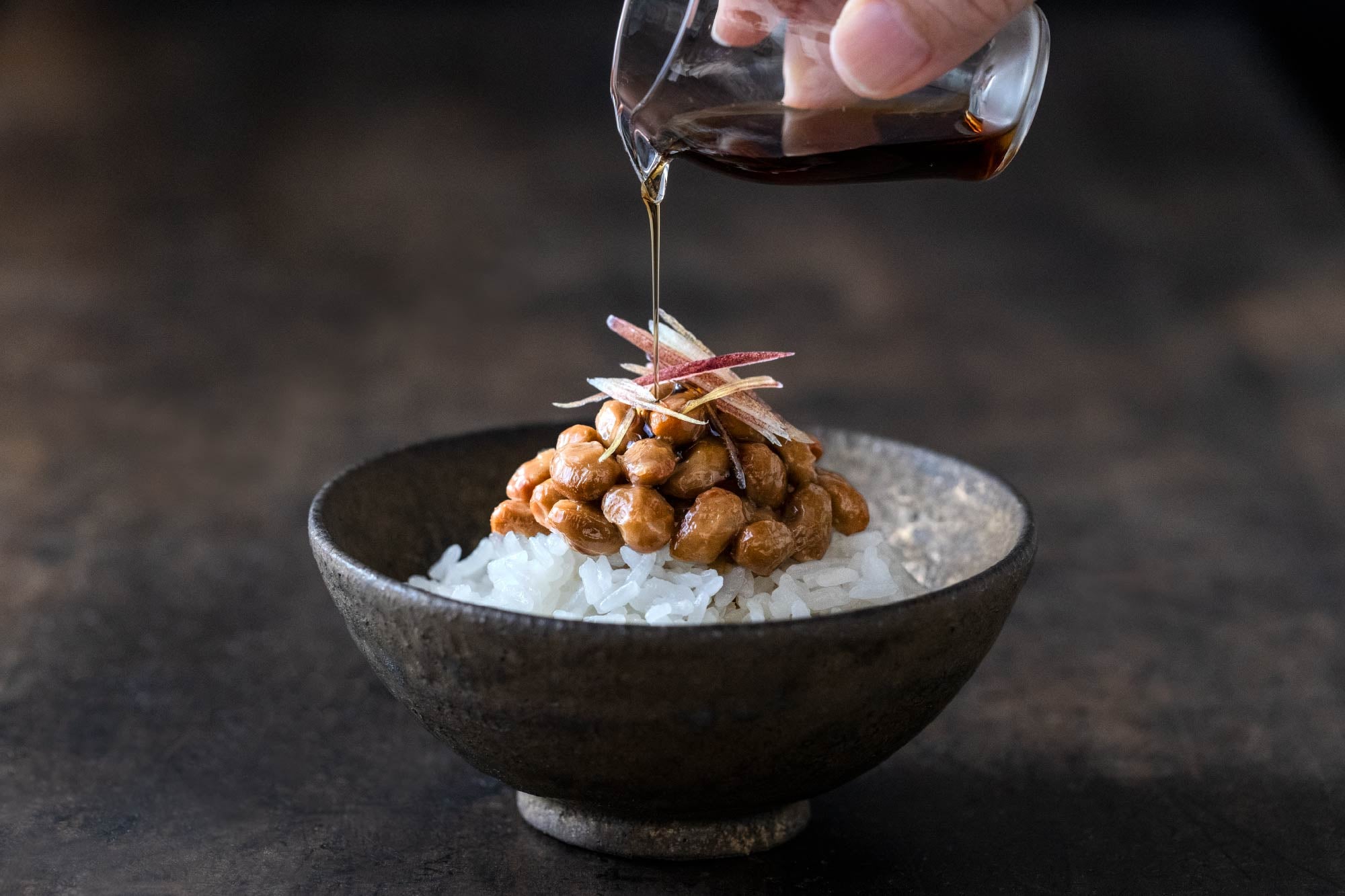 〈1分で旅館級〉基本。ごはんに“のせて噛む”