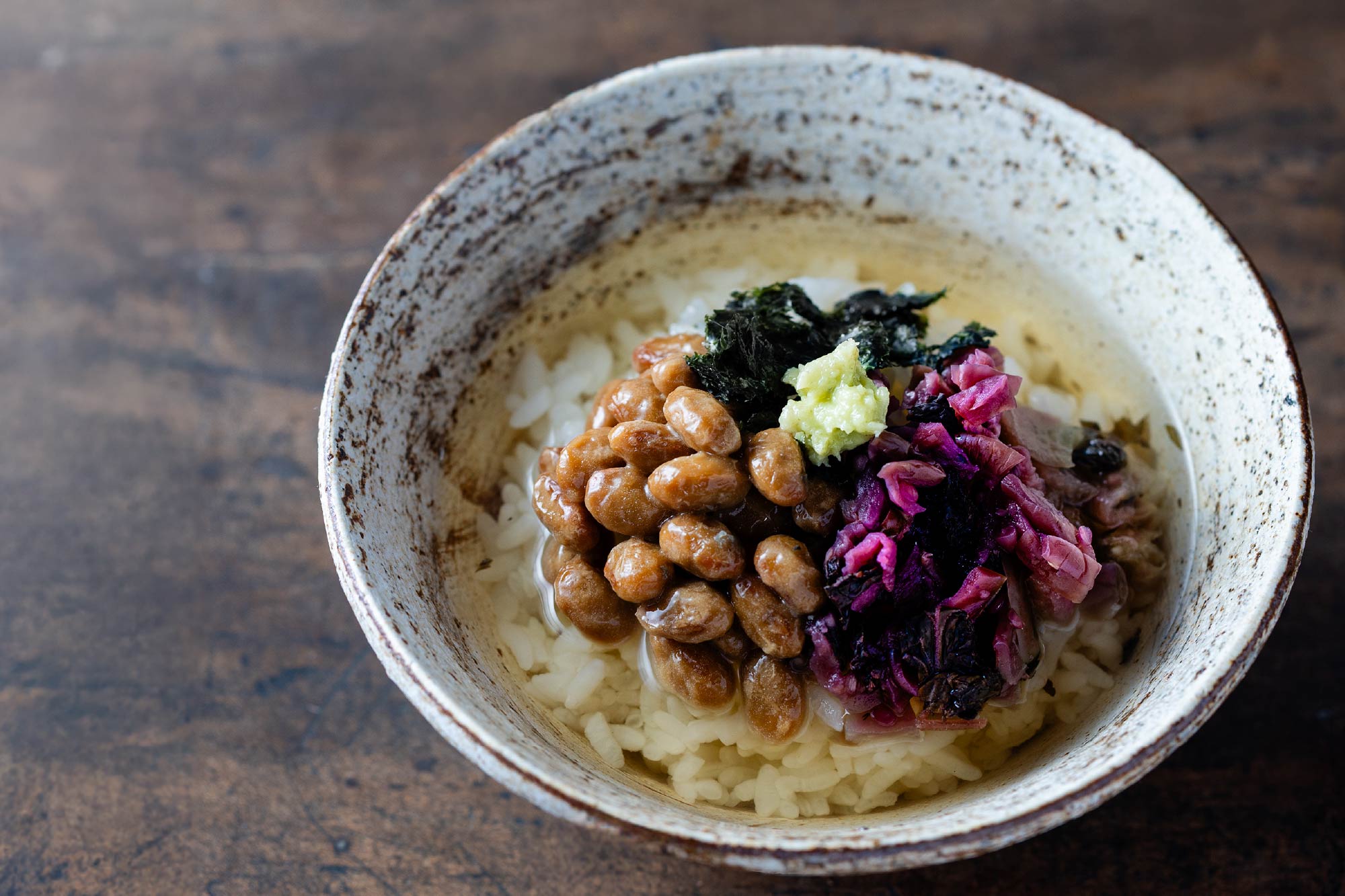 納豆と柴漬けのだし茶漬け(所用10分)