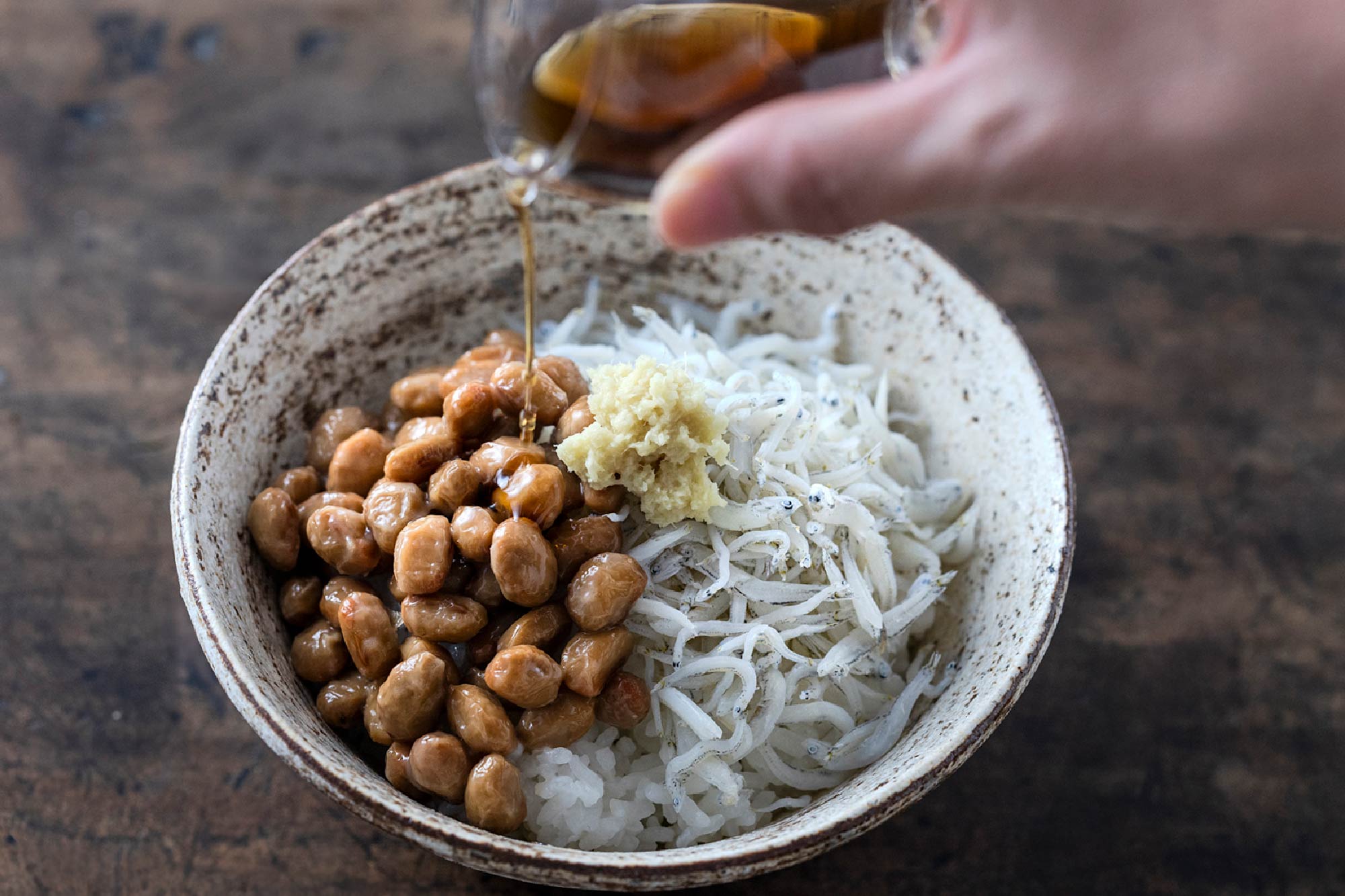 なぜ、この納豆は「まぜない」のか？